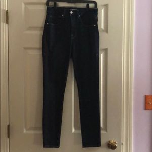 Good American Good Legs Crop Jeans NWOT size 6/28
